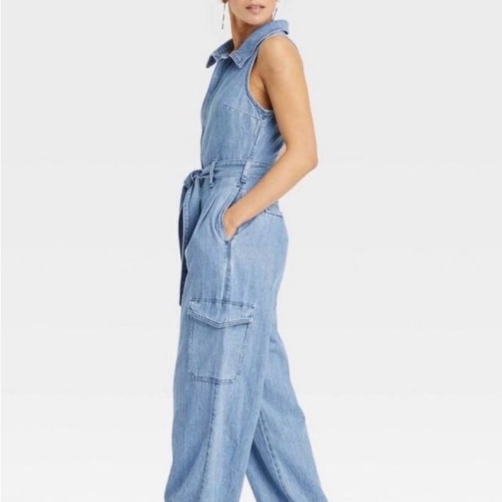 Universal Thread Light Blue Denim Overalls - Picture 6 of 6